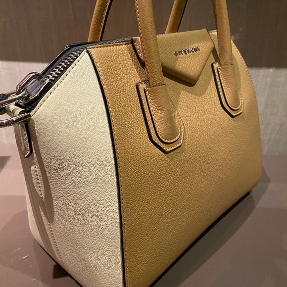 Givenchy Handbag - Picture 3 of 3